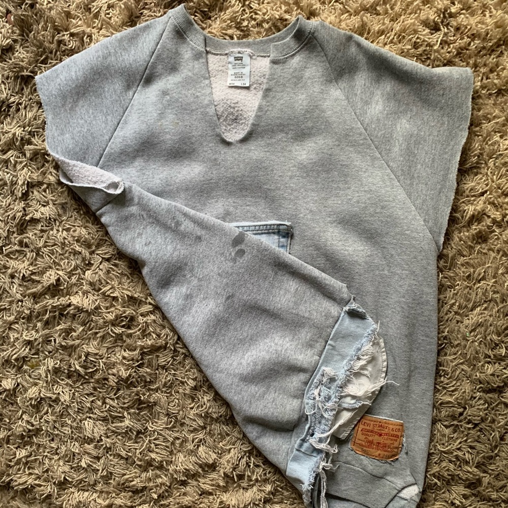 DasHill Sweater OC